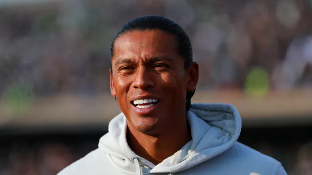Joel Huiqui prepara el equipo para la jornada 2.