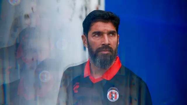 Sebastián Abreu, DT de Xolos, estalla en rueda de prensa y nombra a Cruz Azul: "Les chupa un..."