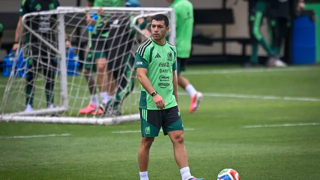 Mónaco envió una oferta formal por Erik Lira y Cruz Azul respondió: "Tienen que echarle ganas"