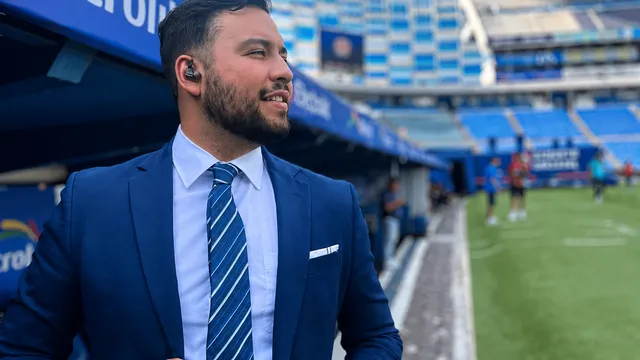 Adrián Esparza y su punto de vista con la plantilla.