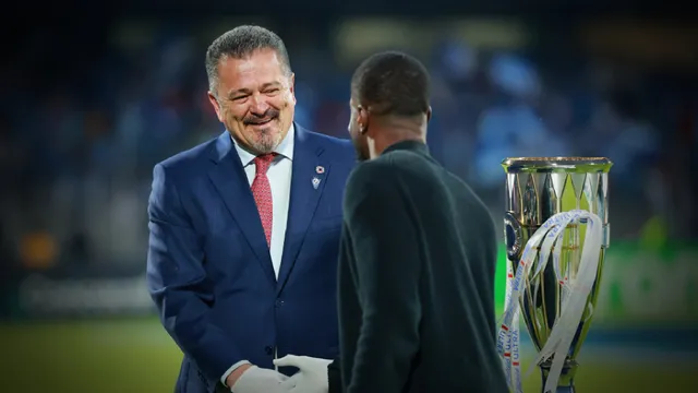 Carlos Hermosillo pronosticó cómo le irá a Cruz Azul en la Liguilla del Apertura 2026.