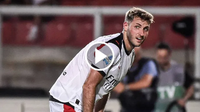 El Bebote fue titular de nuevo con el rossonero.