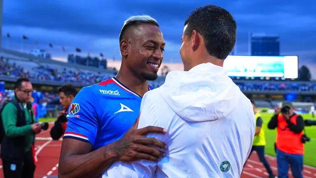 Willer Ditta menosprecia a un jugador de Cruz Azul por elogiar a James Rodríguez