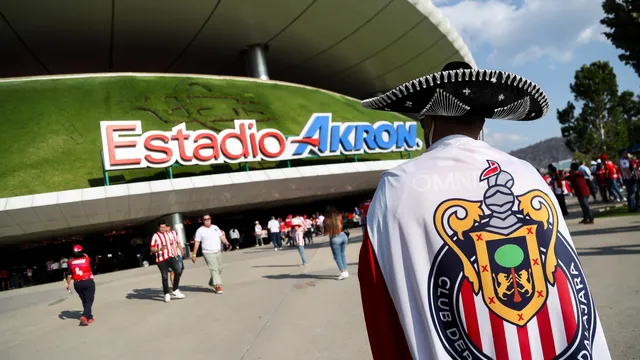 Comunicado del Estadio Akron sobre aficionado de Cruz Azul hospitalizado