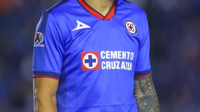 Toro Fernández, apuntado a salir de Cruz Azul.