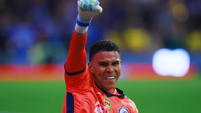 Los 5 errores más groseros de Kevin Mier en la portería de Cruz Azul: el último sigue doliendo