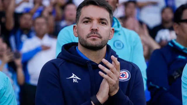 Nicolás Larcamón y una decisión contundente tras el partido ante el Galaxy.