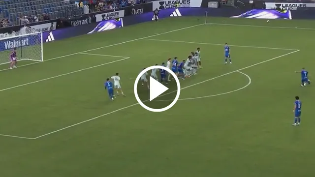 El golazo de tiro libre con el que Mateusz Bogusz casi cierra el estadio ante Colorado en Leagues Cup