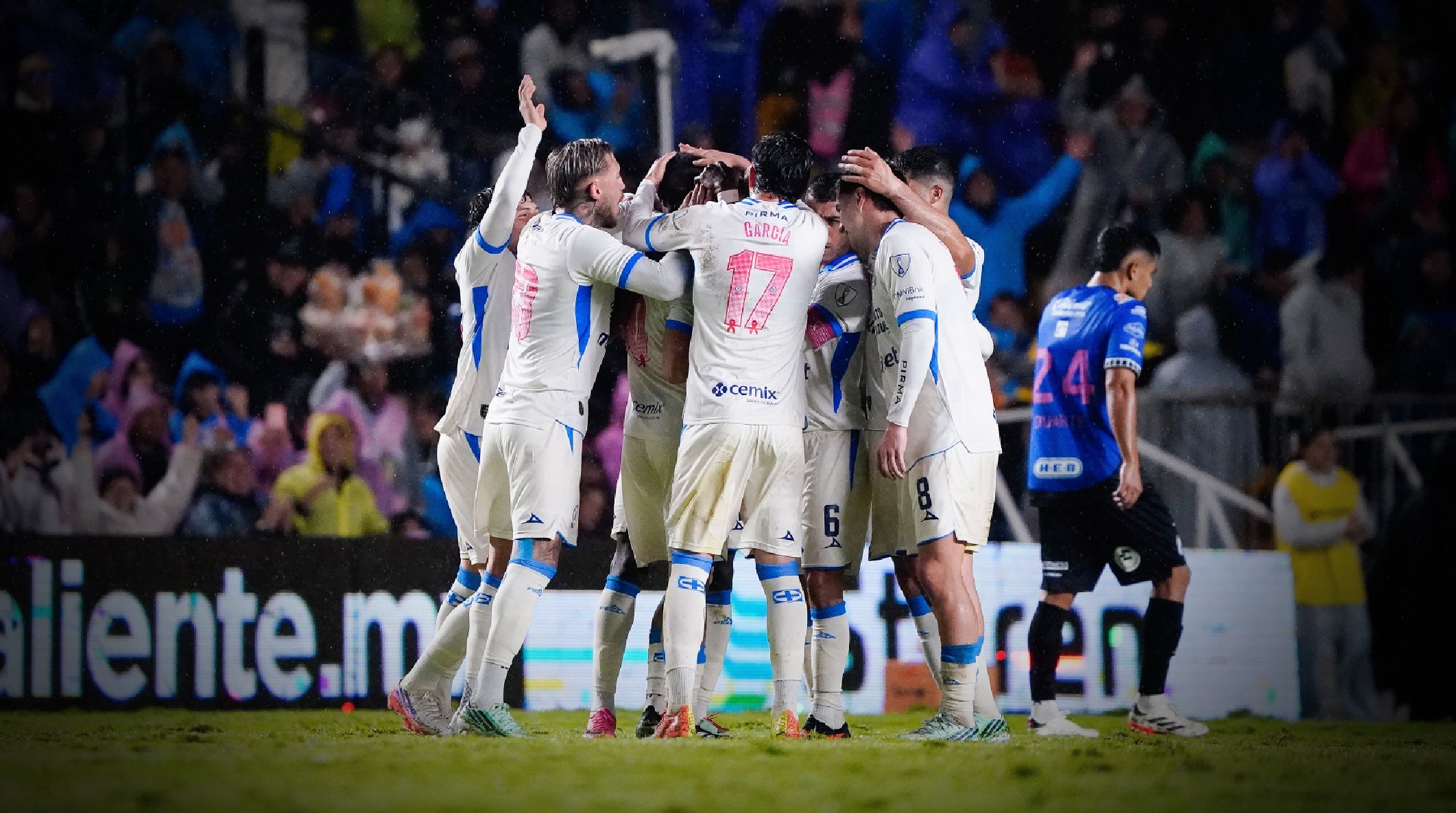 Andrés Montaño provoca la reacción de Liga MX por su gran presente en Cruz Azul: "De ensueño"