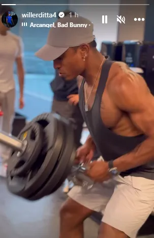 Willer Ditta en medio de su rutina de entrenamiento