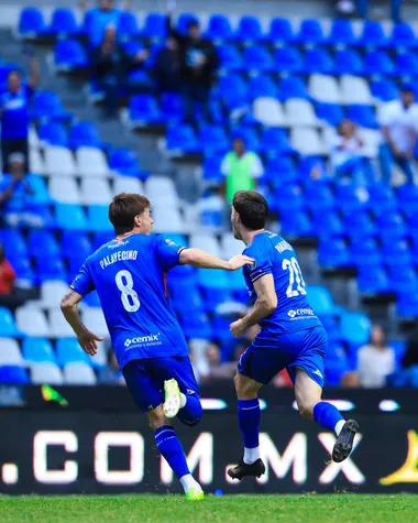 Larcamón explicó cómo Agustín Palavecino puede potenciar a José Paradela (Oficial Cruz Azul)