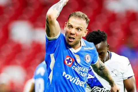 Cruz Azul extraña mucho a Rodo en la cancha.
