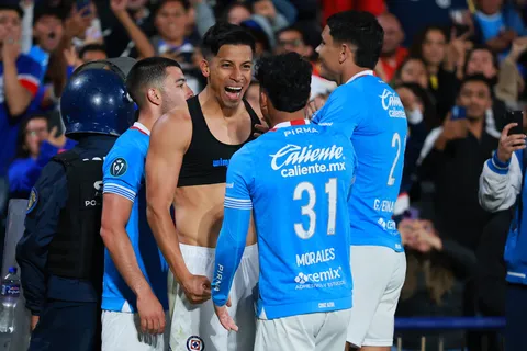 Ángel Sepúlveda fue el gran héroe en la noche de Cruz Azul.
