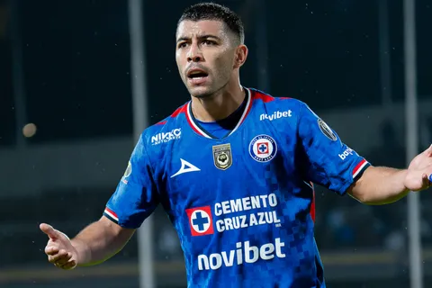 El mediocampista todavía no ha renovado su contrato con La Máquina.