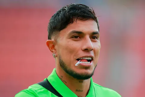 El dinero que ganará Cruz Azul por la llegada de Carlos Salcedo a Rayados