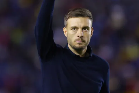 Martín Anselmi sigue despertando reacciones en Cruz Azul.