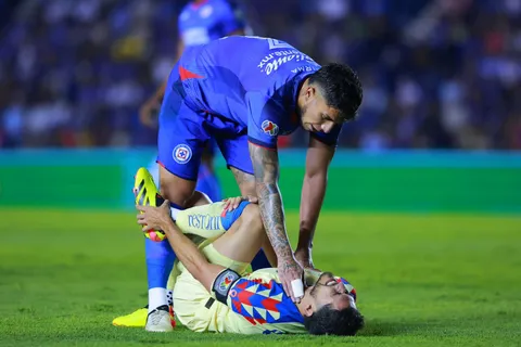 Se revelan los audios del VAR sobre el supuesto penal de Rodolfo Rotondi sobre Henry Martín