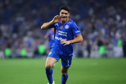 Revelan si Nicolás Ibañez estará con Cruz Azul en la vuelta vs. Pumas ante la falta de gol