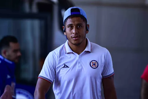 ¿Por qué Martín Anselmi impidió que Luis Romo fuera titular en Cruz Azul vs. Puebla?