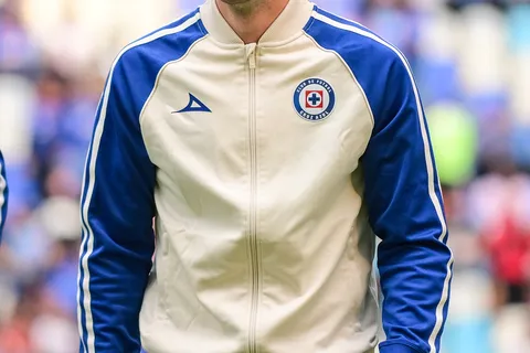 Agustín Palavecino y un primer mensaje a Cruz Azul tras su estreno.