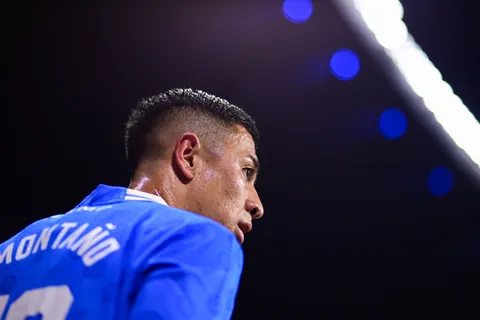 Andrés Montaño viene creciendo en Cruz Azul.