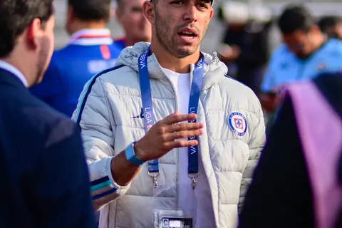 Erik Lira apunta a salir a Europa.