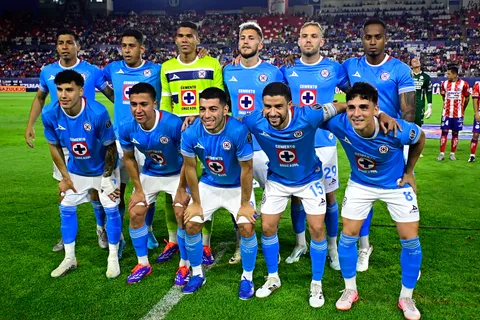 El gran favorecido en Cruz Azul ante la posible salida de Piovi