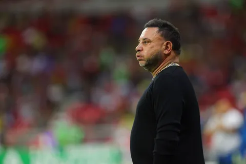 Antonio Mohamed sería el favorito de la directiva de Cruz Azul.