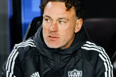 Gabriel Milito y una decisión de futuro. ¿Espera a Cruz Azul?