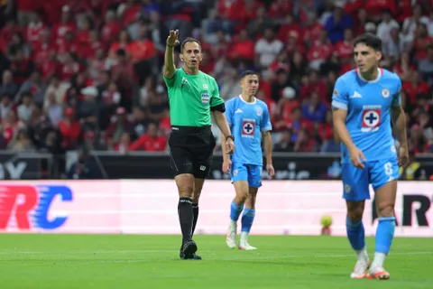Confirmado el árbitro del Cruz Azul vs. Atlas por la fecha 2 del Apertura 2025 de la Liga MX