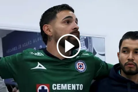 El portero tomó la palabra dentro de vestidores.