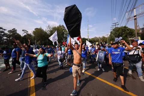 "Borren a la  Femenil": Afición de Cruz Azul explota y propone una drástica solución
