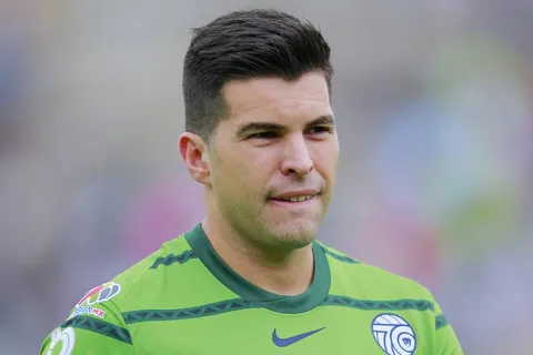 ¿Por qué Cruz Azul rechazó el fichaje de Julio González a coste cero?