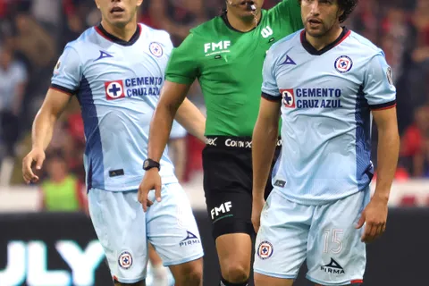 No hubo equipo de época: los únicos 5 Campeones de la novena que arrancaron el Apertura 2023 con Cruz Azul