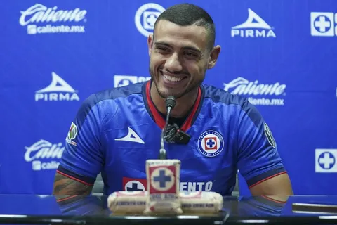 Giorgos Giakoumakis contó cómo fue su gracioso encuentro con Rodo Rotondi en Cruz Azul