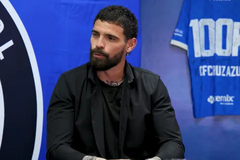 El portero y una entrevista en donde habló de todo.