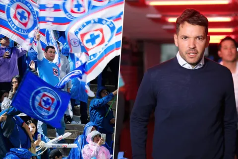 La afición de Cruz Azul le deja un claro mensaje a Larcamón.