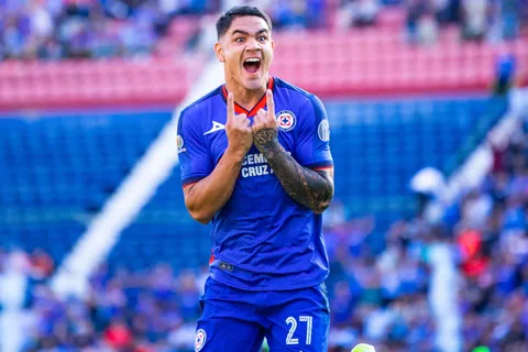 ¿Por qué Martín Anselmi no quiere que el Toro Fernández tenga minutos con la Sub 23 de Cruz Azul?