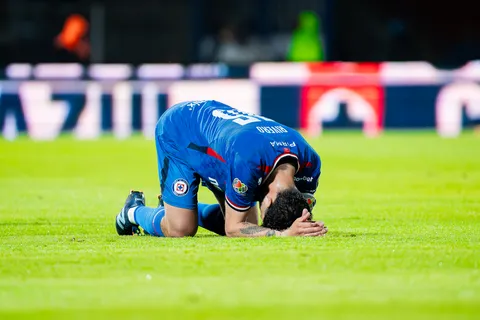 Nacho Rivero tiene en vilo a Cruz Azul: Nicolás Larcamón tomará una firme decisión este viernes