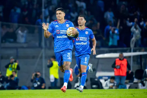 Noticias de Cruz Azul HOY, 25 de enero: Erik Lira, Toro Fernández, Giorgos Giakoumakis y amistoso con Atlas