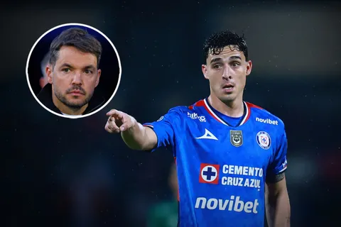 El mediocampista argentino reveló el gran inconveniente que busca mejorar Cruz Azul.