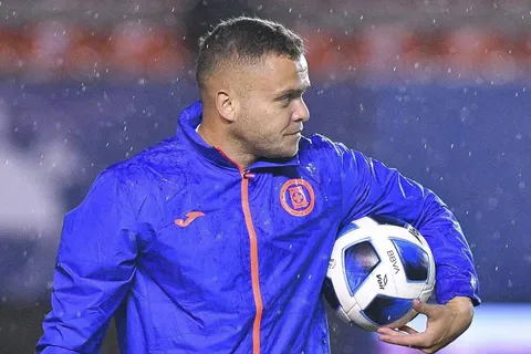 La decisión del Cabecita Rodríguez que lo acerca a Cruz Azul