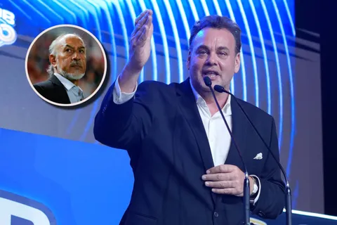 El periodista 'no perdonó' las formas de la directiva.