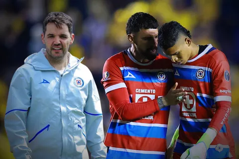 Nicolás Larcamón le brindó confianza plena a Andrés Gudiño de cara a la Liguilla.