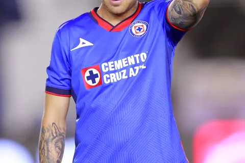 Así despidió Rodolfo Rotondi a Carlos Salcedo en Cruz Azul