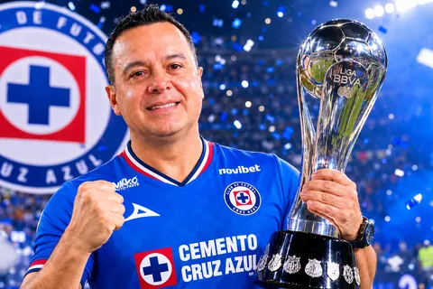 Víctor Velázquez, ganador de la décima.