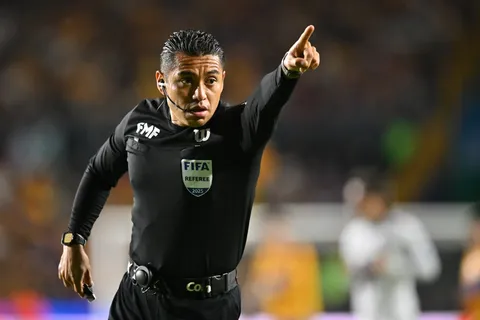 El antecedente del árbitro de América vs. Cruz Azul que preocupa en La Noria.