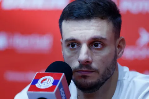 ¿Y si se queda? El error de Porto que podría dejar a Anselmi en Cruz Azul.