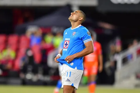 Giorgos Giakoumakis se perderá el partido contra León, al igual que Andrés Montaño