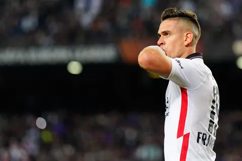 "No vendrá al peor equipo de la Liga MX": El 'Perro' Bermúdez sobre Rafael Santos Borré